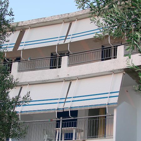 Ferouli Residence Riza  ภายนอก รูปภาพ